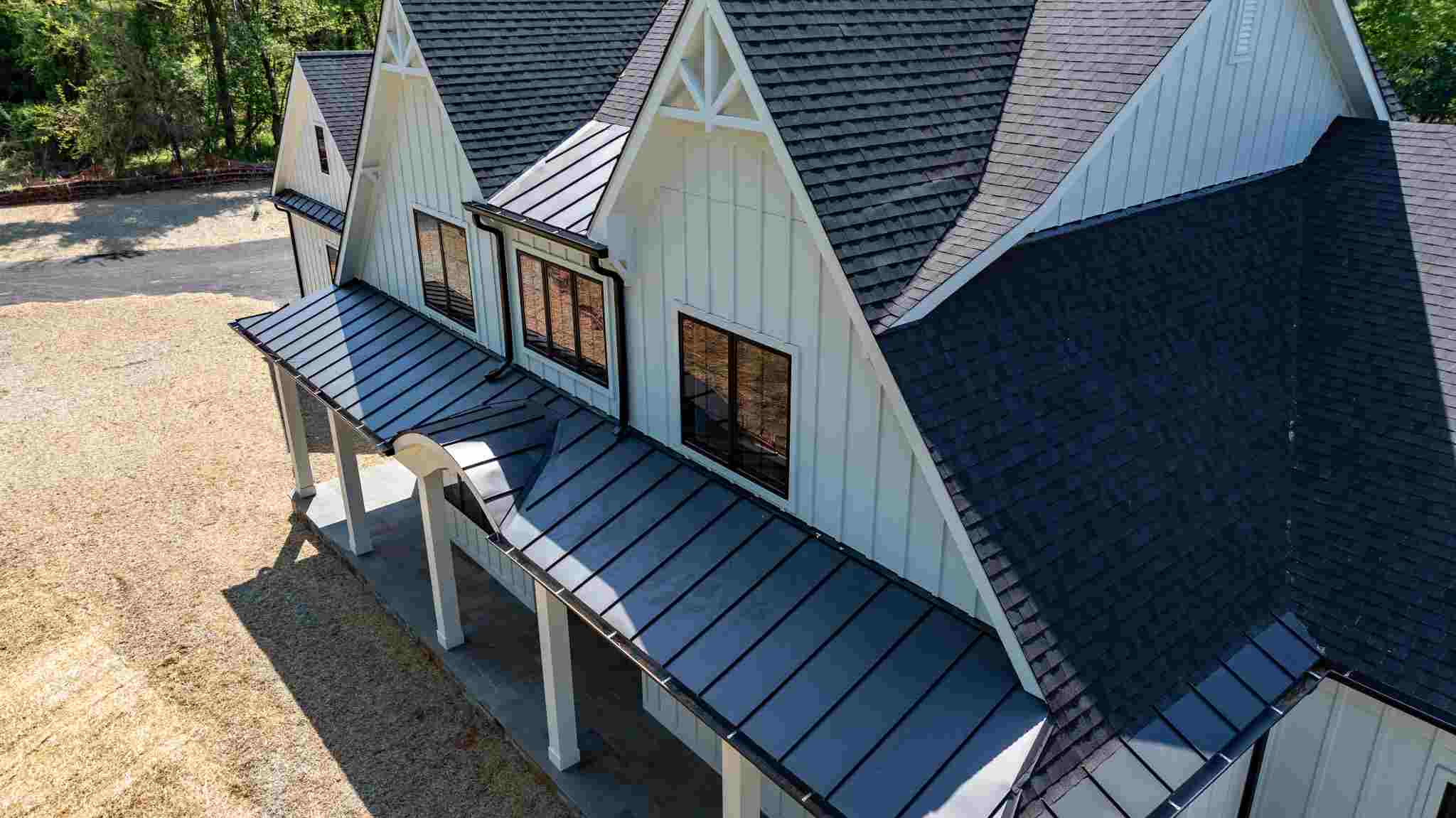 Marvin Ulitmate Windows on Gorgeous White House