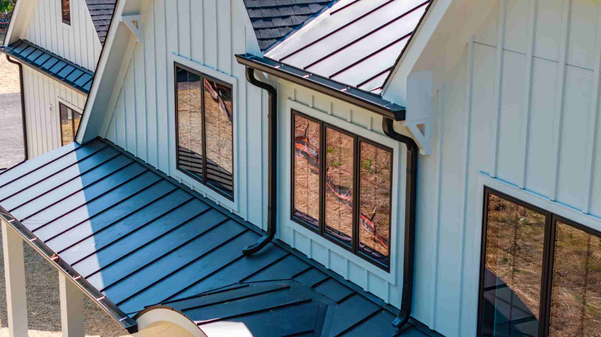 Marvin Ulitmate Windows on Gorgeous White House