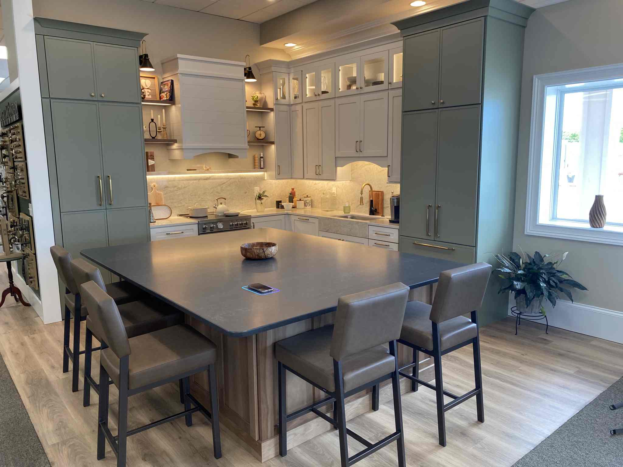 Lewes Showroom Remodel