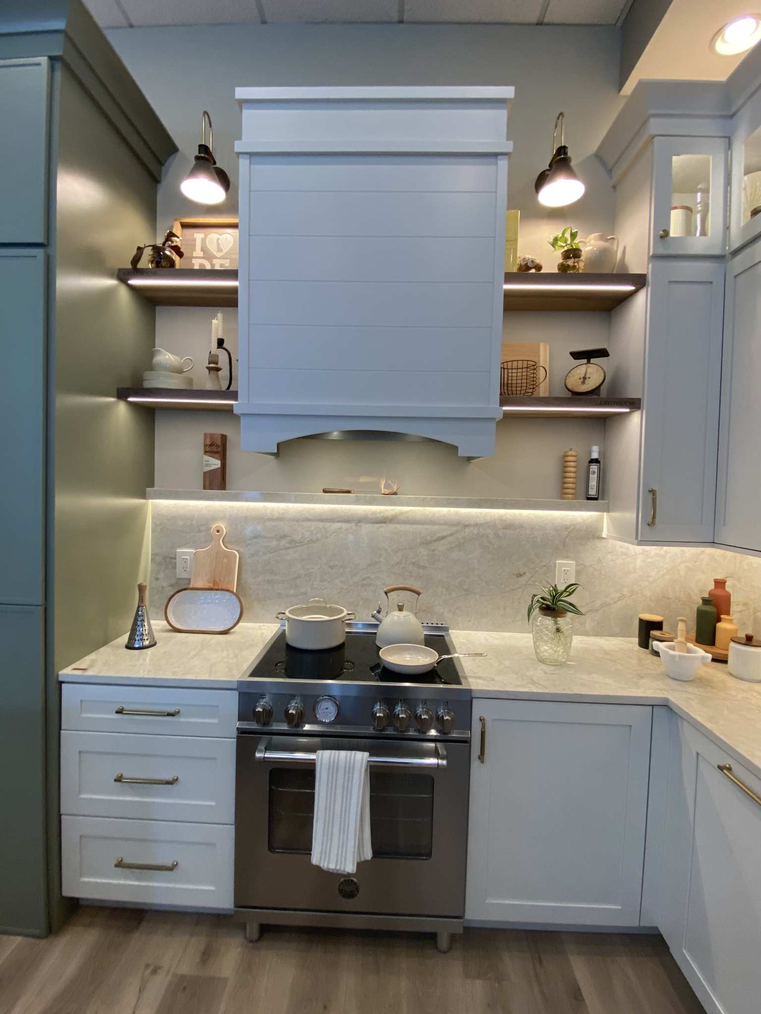 Lewes Showroom Remodel