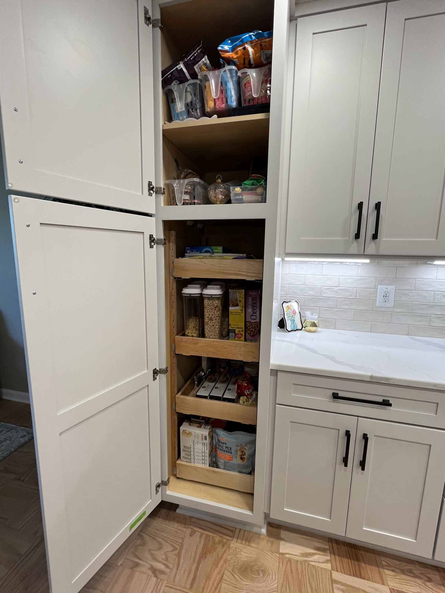 Kitchen Picture