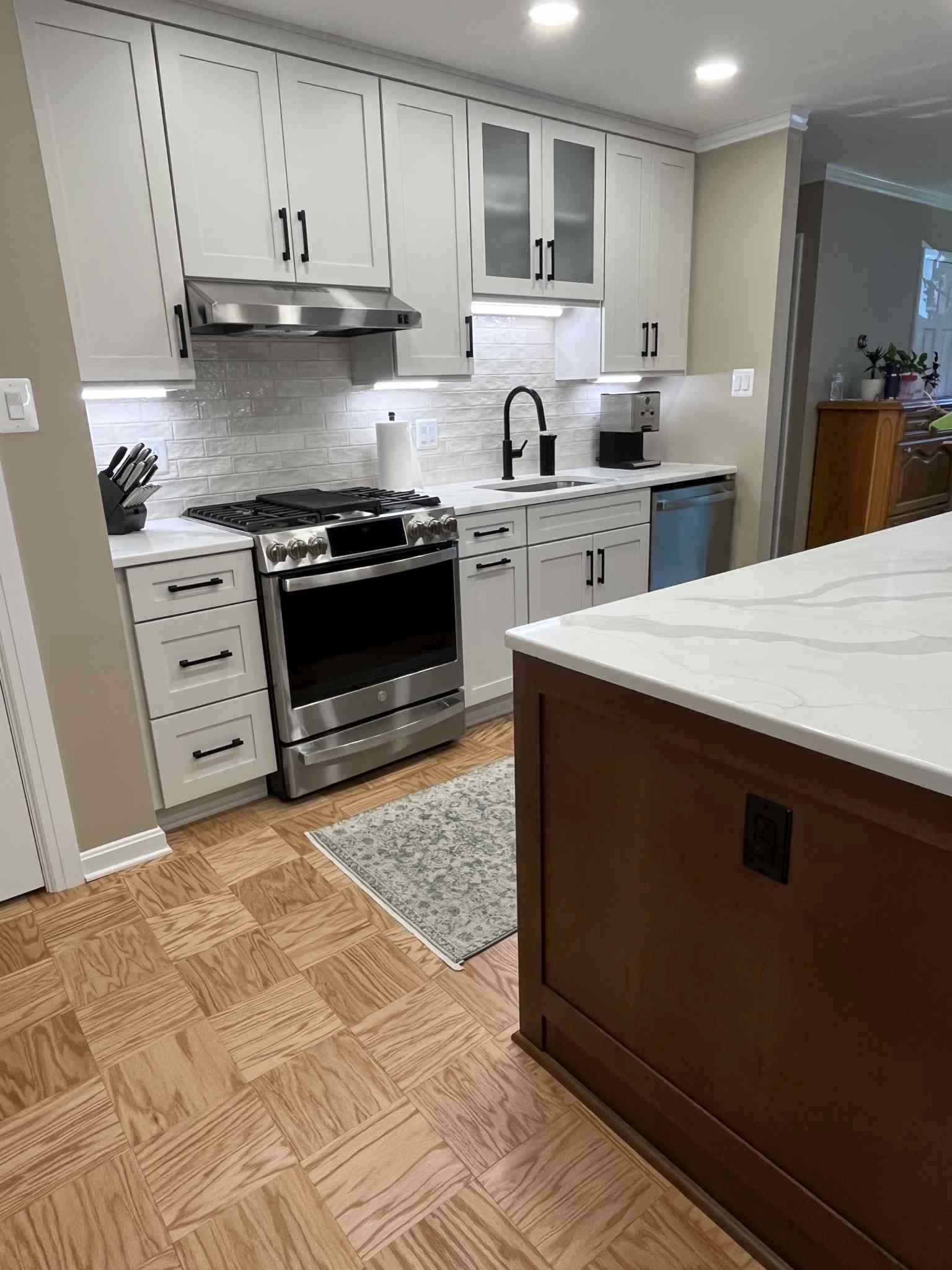Kitchen Picture