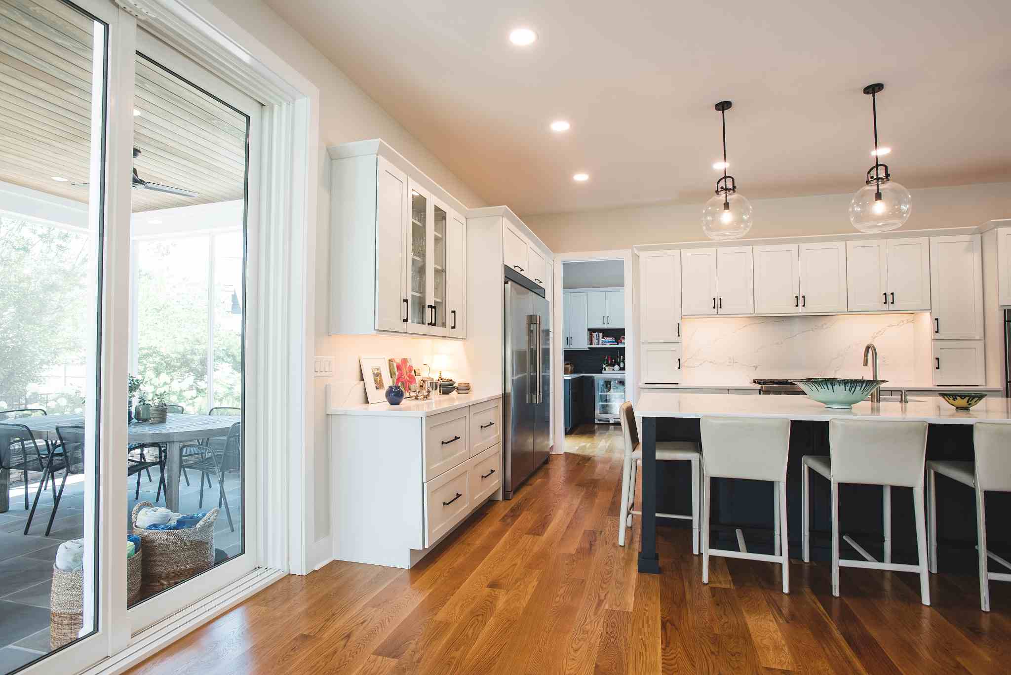 White Kitchen