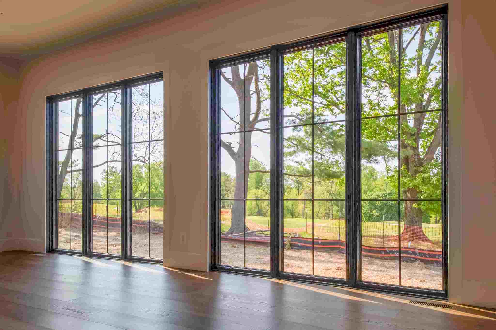 Marvin Ulitmate Windows on Gorgeous White House