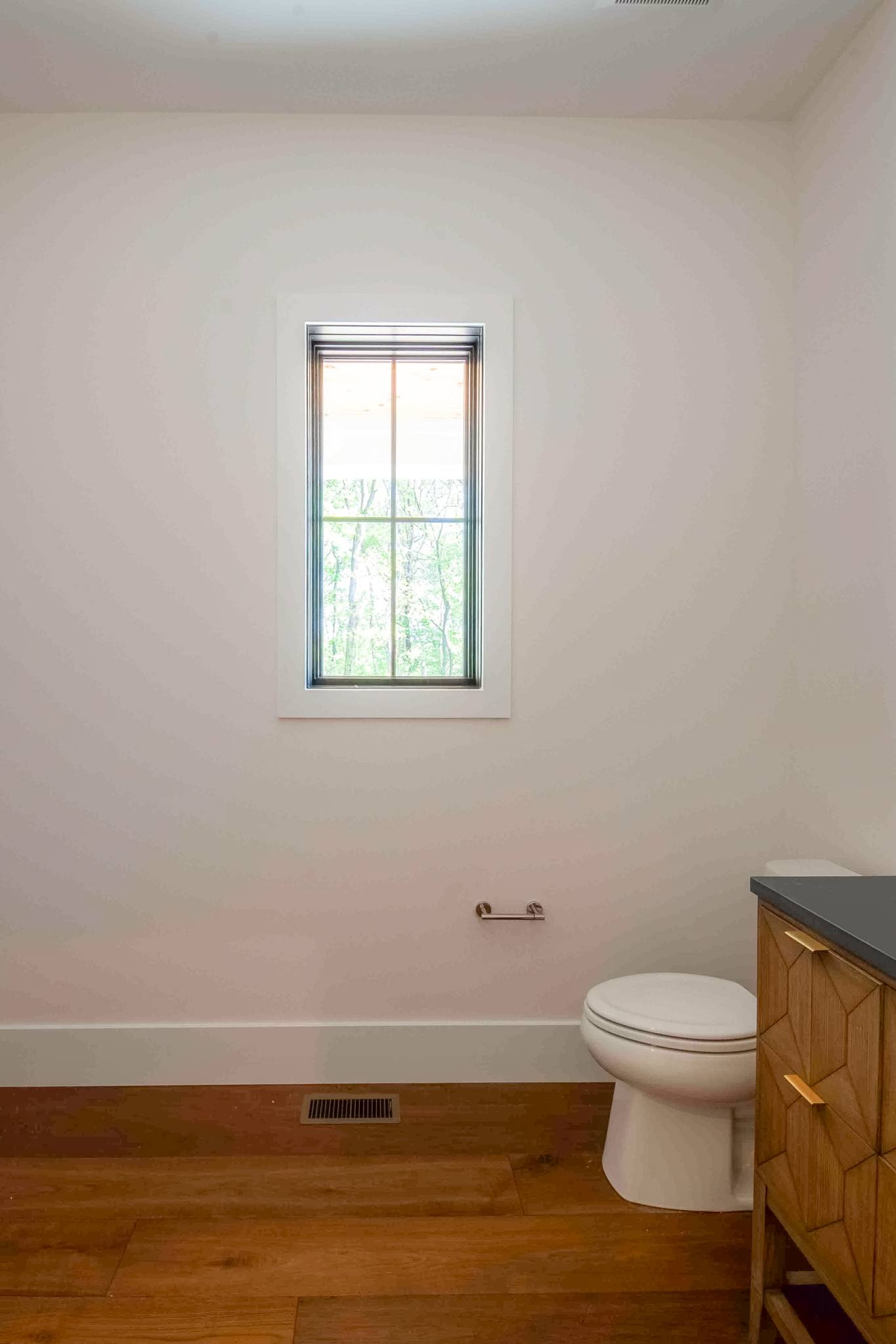 Marvin Ulitmate Windows on Gorgeous White House
