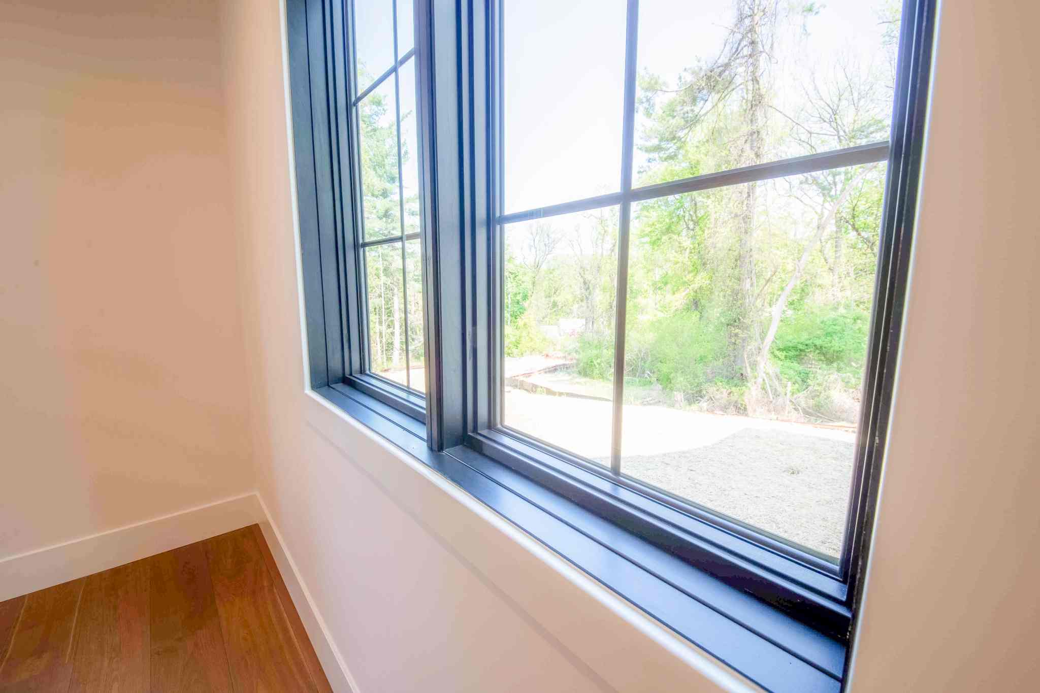 Marvin Ulitmate Windows on Gorgeous White House