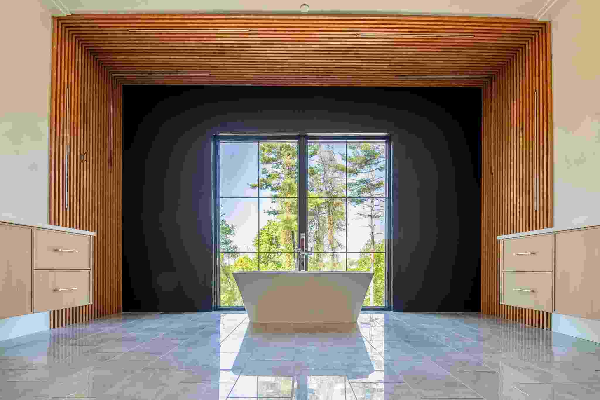 Marvin Ulitmate Windows on Gorgeous White House