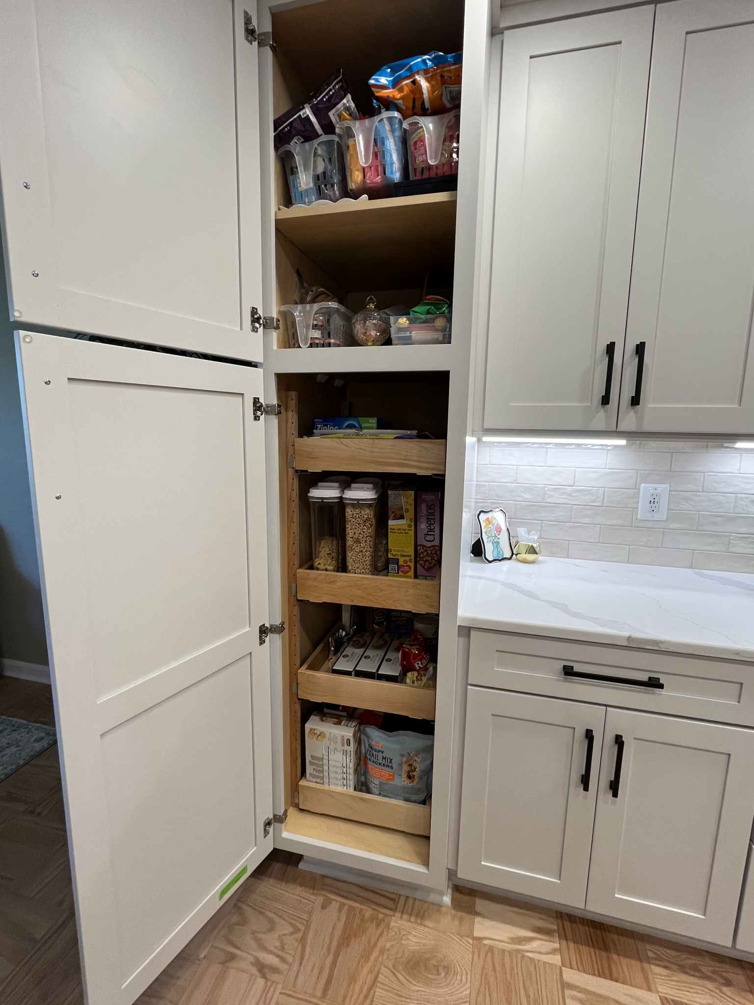 Kitchen Picture