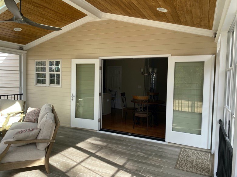 Screened porch with sliding doors & ceiling fan in Millersville and Baltimore, MD